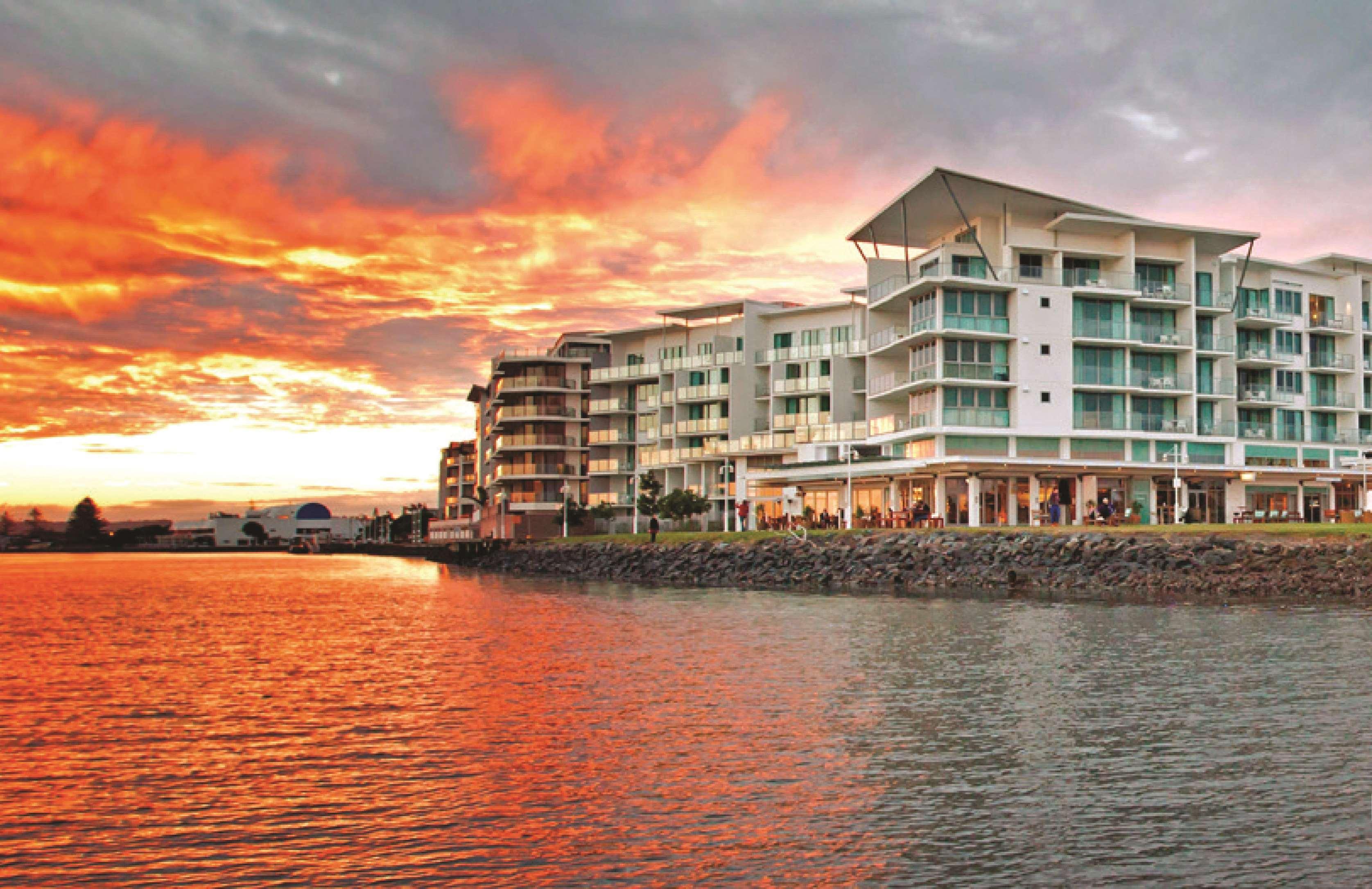 Ramada Hotel & Suites By Wyndham Ballina Byron Kültér fotó